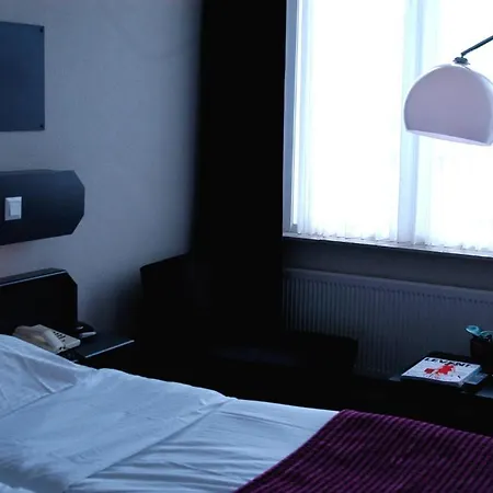호텔 Hotel Restaurant Lekker 3*