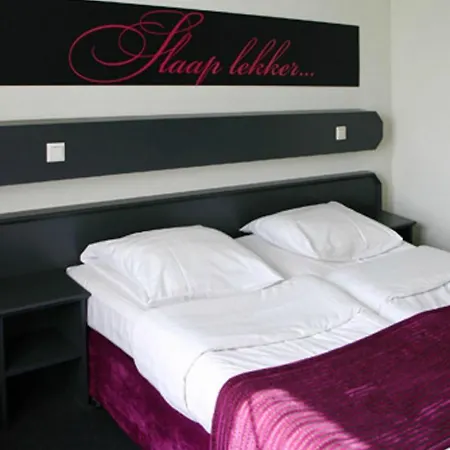 호텔 Hotel Restaurant Lekker 3*