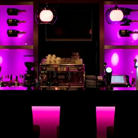 호텔 Hotel Restaurant Lekker 3*